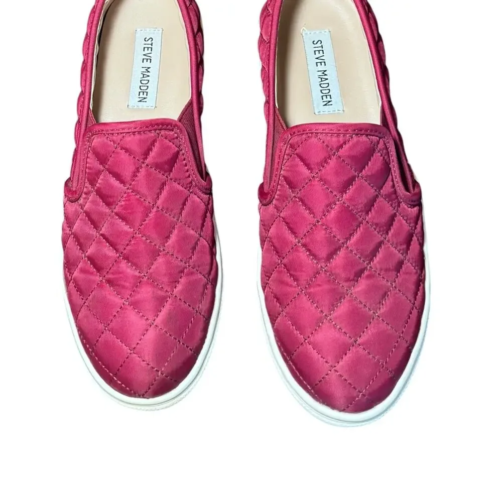 Steve Madden Ecentrcq Quilted Slip-On Sneakers Burgundy Size 6.5